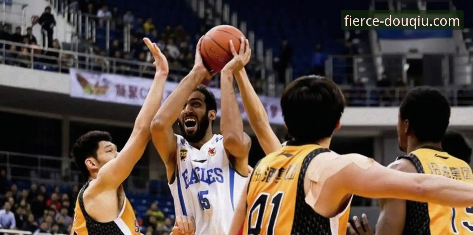山西97-94险胜青岛 vs 广厦卫冕之路：季后赛首轮G2精彩对决与斗球F7R2技术架构深度解析